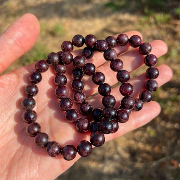 bracelet grenat almandin lithotherapie chakra racine